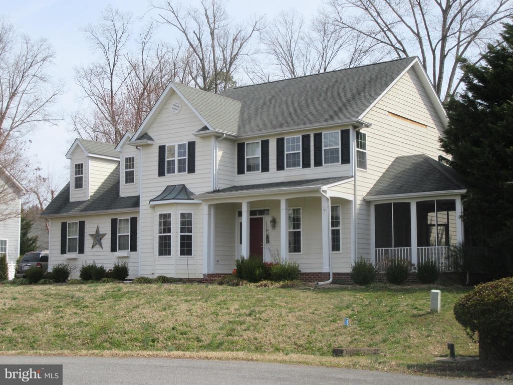 11615 BACHELORS HOPE COURT Waldorf Home Listings - DeHanas Real Estate Services Maryland Real Estate, Property Management, New Construction, Bank-Owned Homes, Short Sales, Foreclosures
