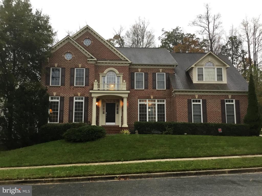 15406 GLASTONBURY WAY Waldorf Home Listings - DeHanas Real Estate Services Maryland Real Estate, Property Management, New Construction, Bank-Owned Homes, Short Sales, Foreclosures