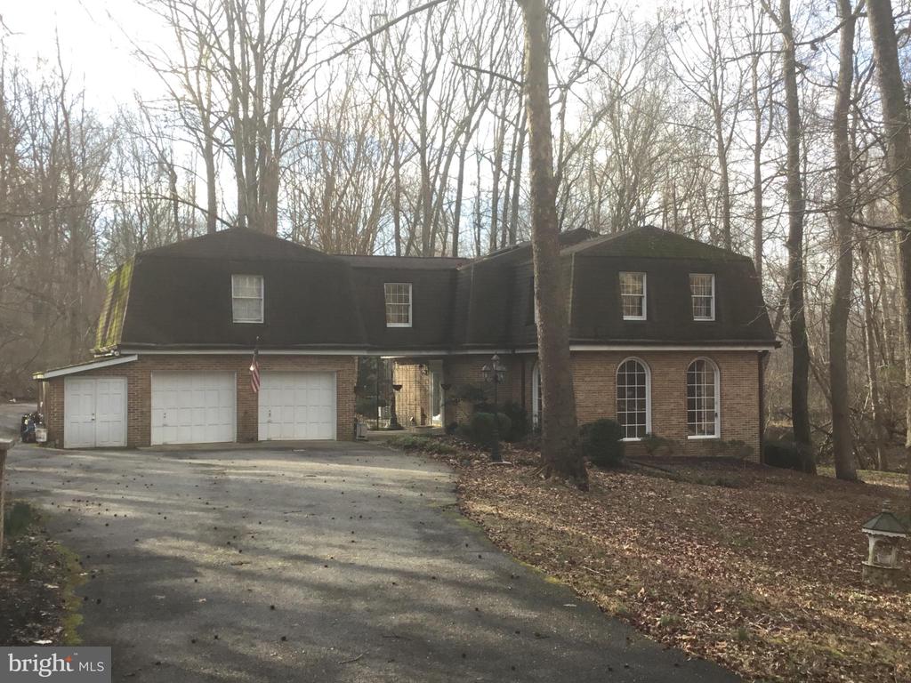 5525 LITTLE BROOK DRIVE Waldorf Home Listings - DeHanas Real Estate Services Maryland Real Estate, Property Management, New Construction, Bank-Owned Homes, Short Sales, Foreclosures