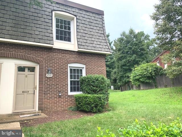 8147 KINGSWAY COURT Waldorf Home Listings - DeHanas Real Estate Services Maryland Real Estate, Property Management, New Construction, Bank-Owned Homes, Short Sales, Foreclosures
