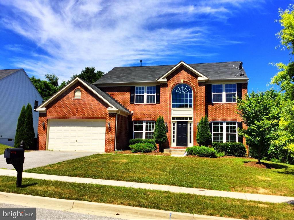 5213 CHESTNUT MANOR COURT Waldorf Home Listings - DeHanas Real Estate Services Maryland Real Estate, Property Management, New Construction, Bank-Owned Homes, Short Sales, Foreclosures